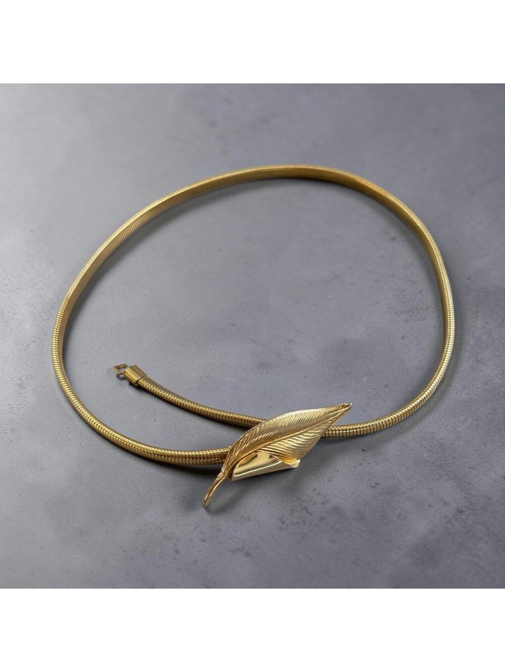 Gold-Tone Snake Chain Waist Belt | Leaf Buckle
